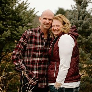 Meet your Posher, Cynthia